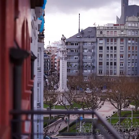 La Calma En El Centro De Leon, Plaza De La Inmaculada Appartement León